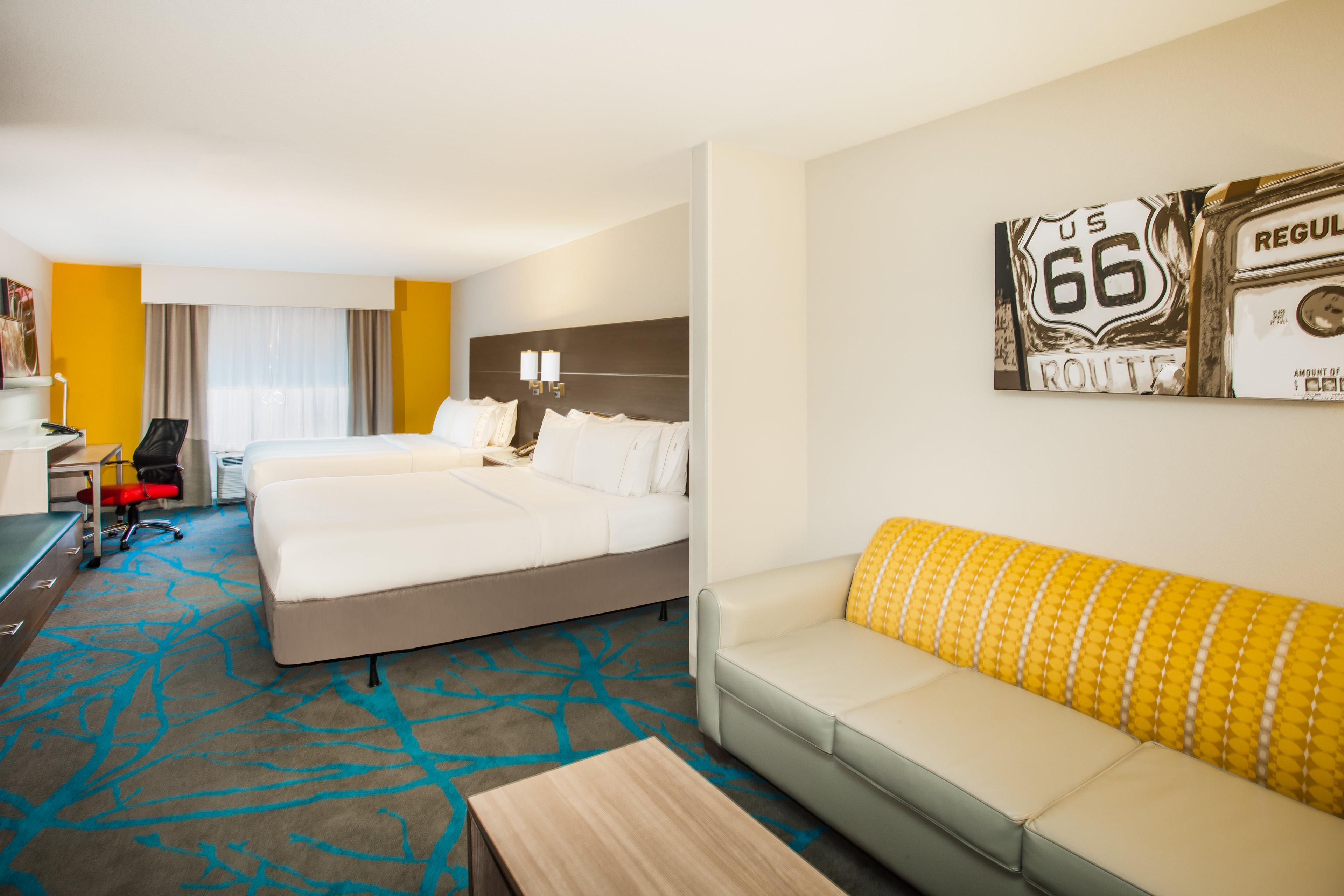 Holiday Inn Express & Suites Litchfield By Ihg Exterior photo